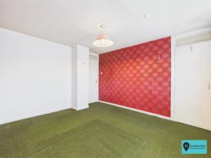 Bedroom- click for photo gallery